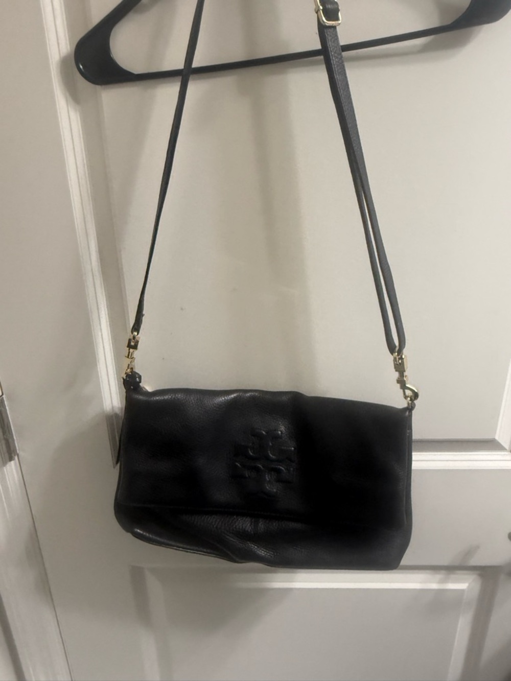 Tory Burch Black Pebbled Leather Fold-Over Shoulder Bag with Tassel (Dust Bag) - Picture 3 of 7